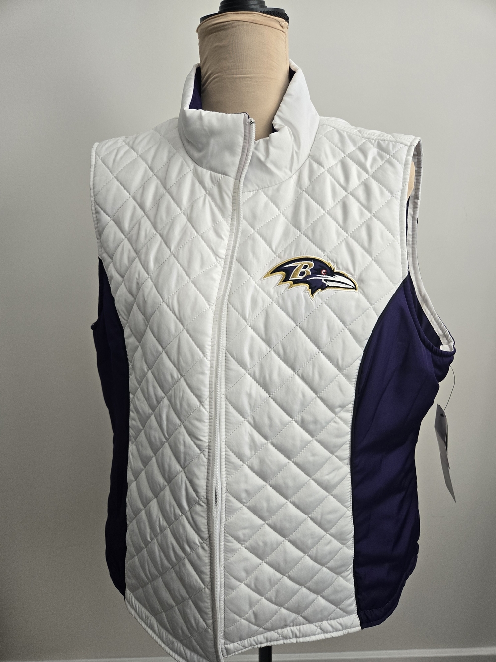 NFL Baltimore Ravens Women’s Quilted Full Zip Vest White Purple Size XXL NWT